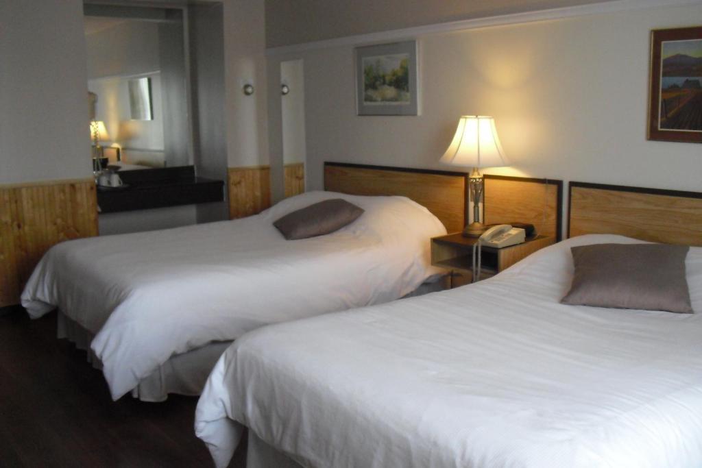 Auberge La Diligence Dolbeau-Mistassini Oda fotoğraf